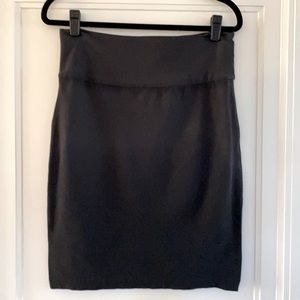 Eileen Fisher short knit black skirt